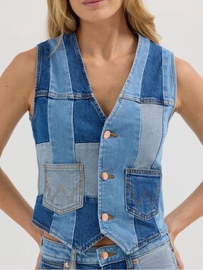 Wrangler with love Lainey Light Blue Denim Jacket